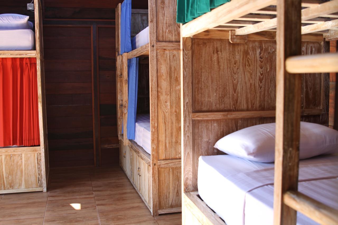 The Tipsy Gypsy Hostel Canggu Eksteriør billede