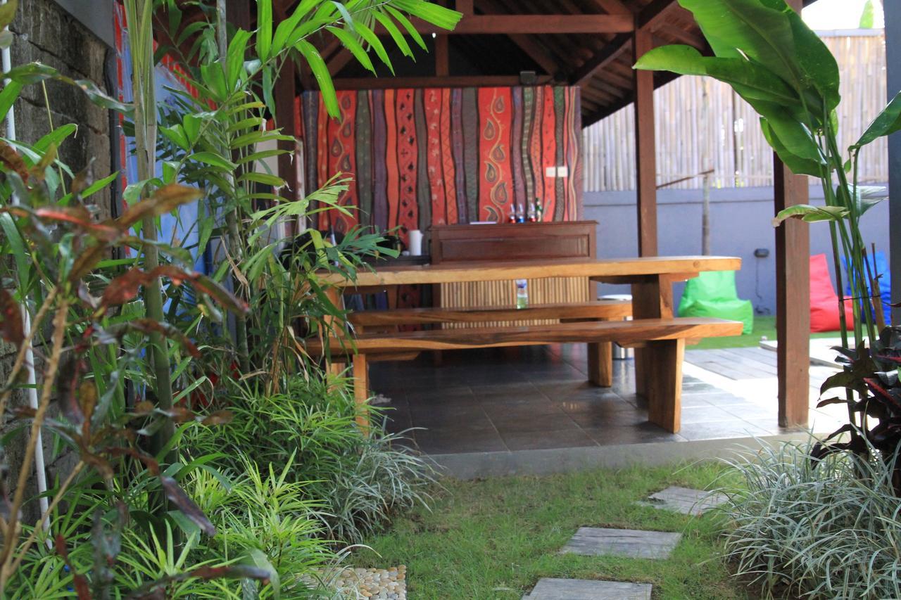 The Tipsy Gypsy Hostel Canggu Eksteriør billede