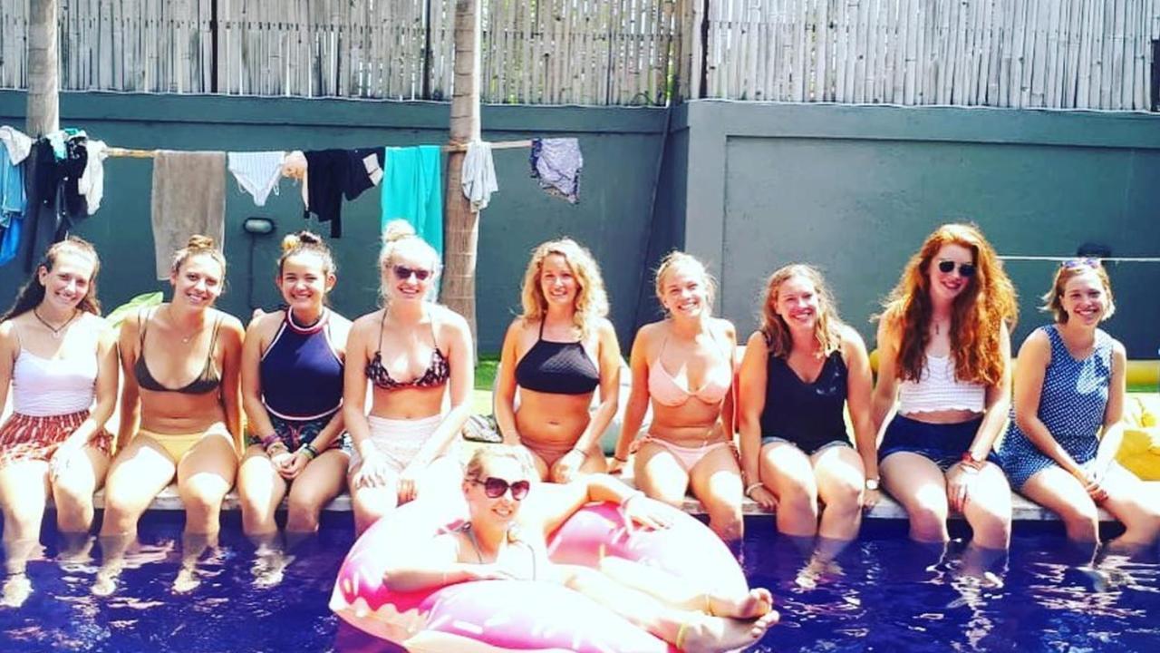 The Tipsy Gypsy Hostel Canggu Eksteriør billede